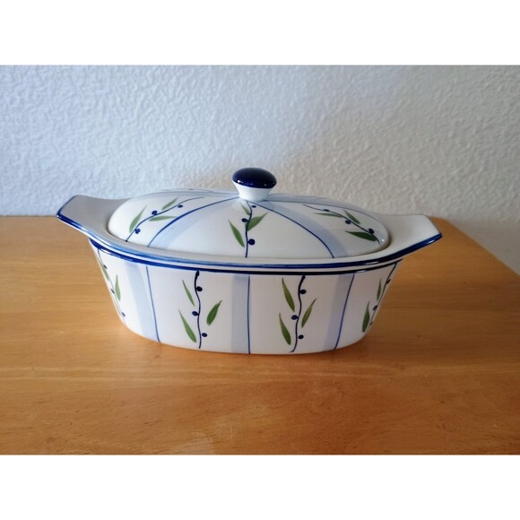 Cook Street, Inc Other - Cook Street Big Butter Boat 3 Pc Porcelain – Blueberry Vine – Hand Painted Dish